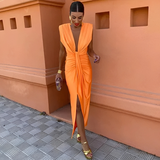 Serafina - A chic and sophisticated women's dress